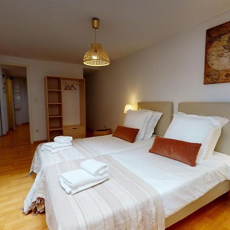 Duplex Des Dominicains - 1 Parking Gratuit - Hypercentre 6 Personnes Apartment Колмар Екстериор снимка
