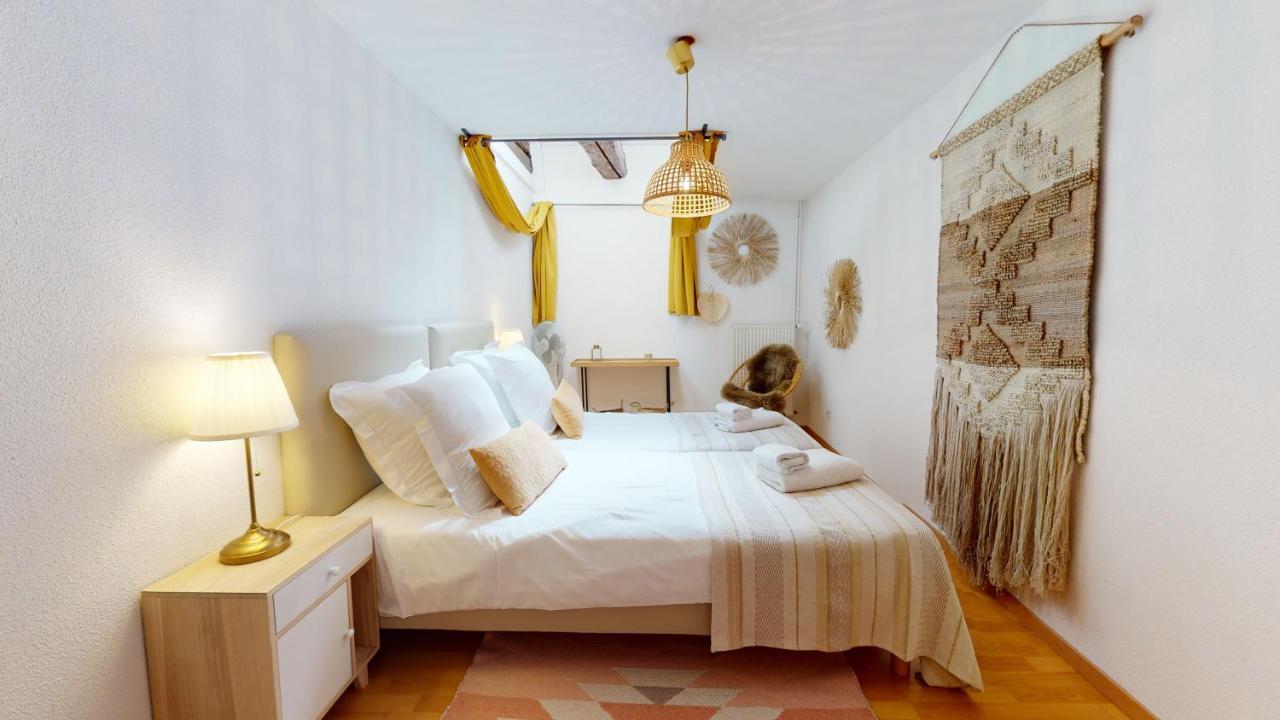 Duplex Des Dominicains - 1 Parking Gratuit - Hypercentre 6 Personnes Apartment Колмар Екстериор снимка
